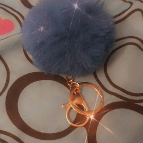 Key chains - Picture 10 of 16